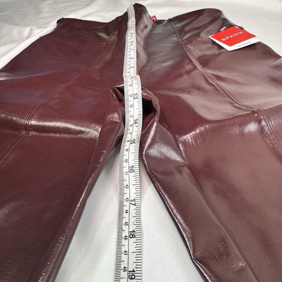 SPANX Faux Patent Leather Liquid Gloss Leggings Pants Ruby Size Medium NEW - Picture 11 of 14
